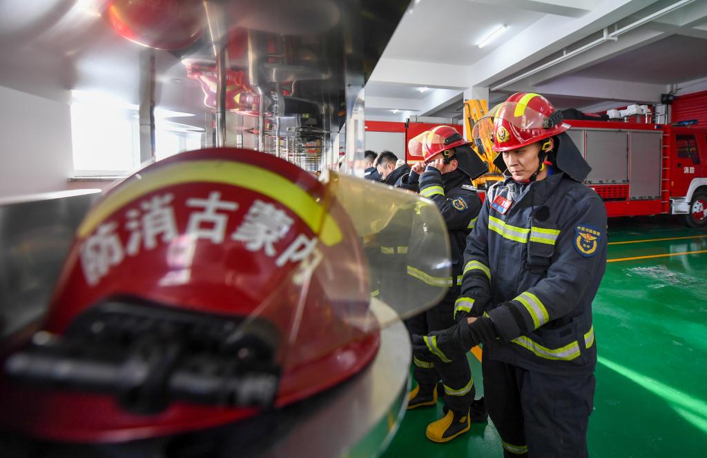 新春走基层丨西乌珠穆沁消防守护草原安宁