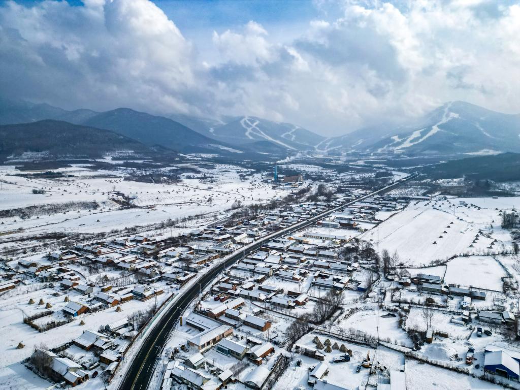 新华全媒+丨冰雪经济助北方乡村谱写“新故事”