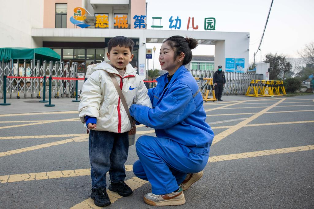 新华全媒+丨从黔西南到浙东南——一位布依族青年的“东西协作”就业故事