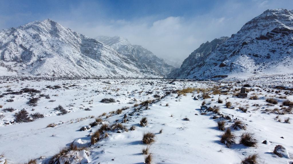 雪后贺兰山 壮美如画