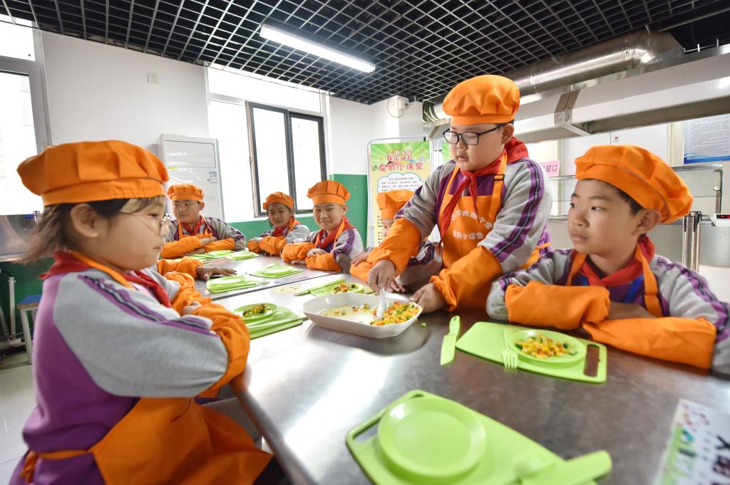 河北临西：“食育小课堂”丰富校园文化生活