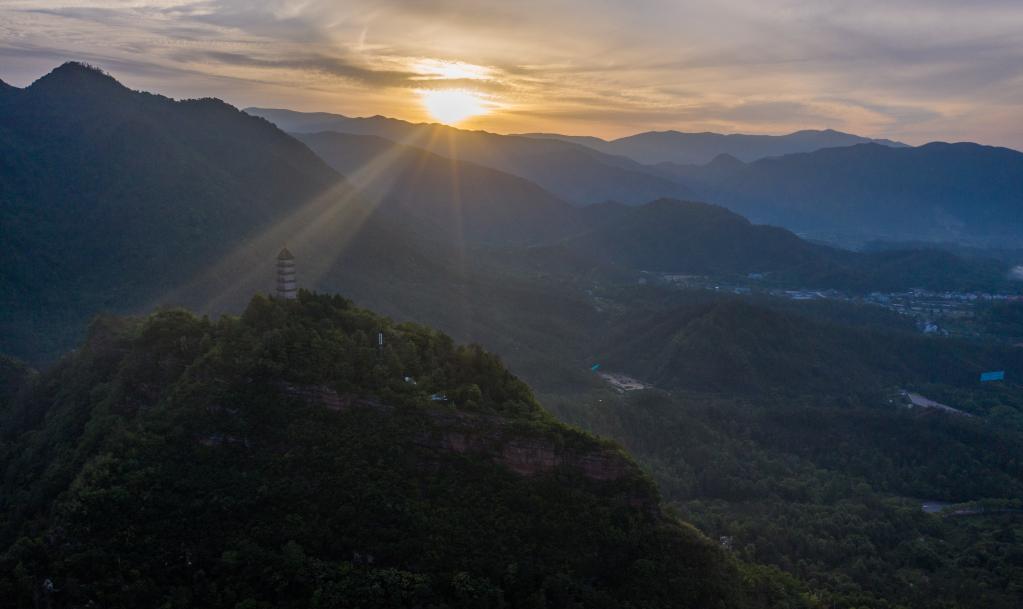 走进天台山