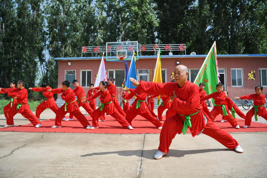 河北涿州：学非遗 度假期