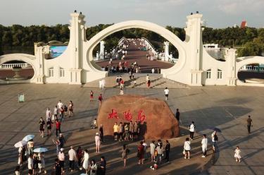 天空之眼瞰祖国——草木葱茏太阳岛