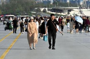 穿越时空 见证老机场“变身”城市中央公园