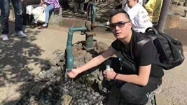 汤加火山爆发后 她终于和失联丈夫通上了电话