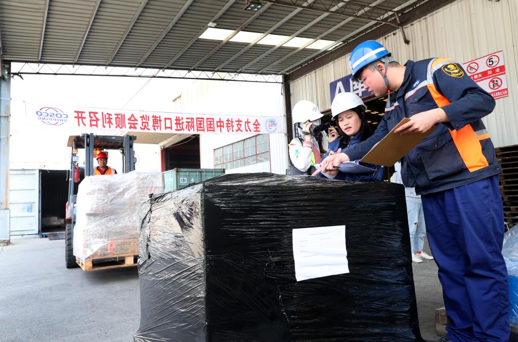 第六届进博会新西兰及南太平洋地区展品顺利抵沪